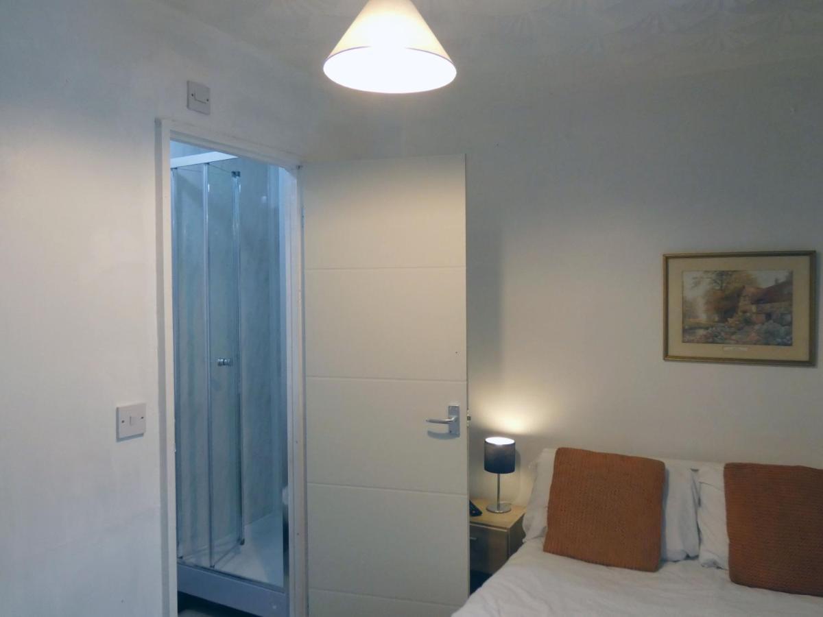 Bridge Street En Suite Rooms マーサー・ティドビル エクステリア 写真